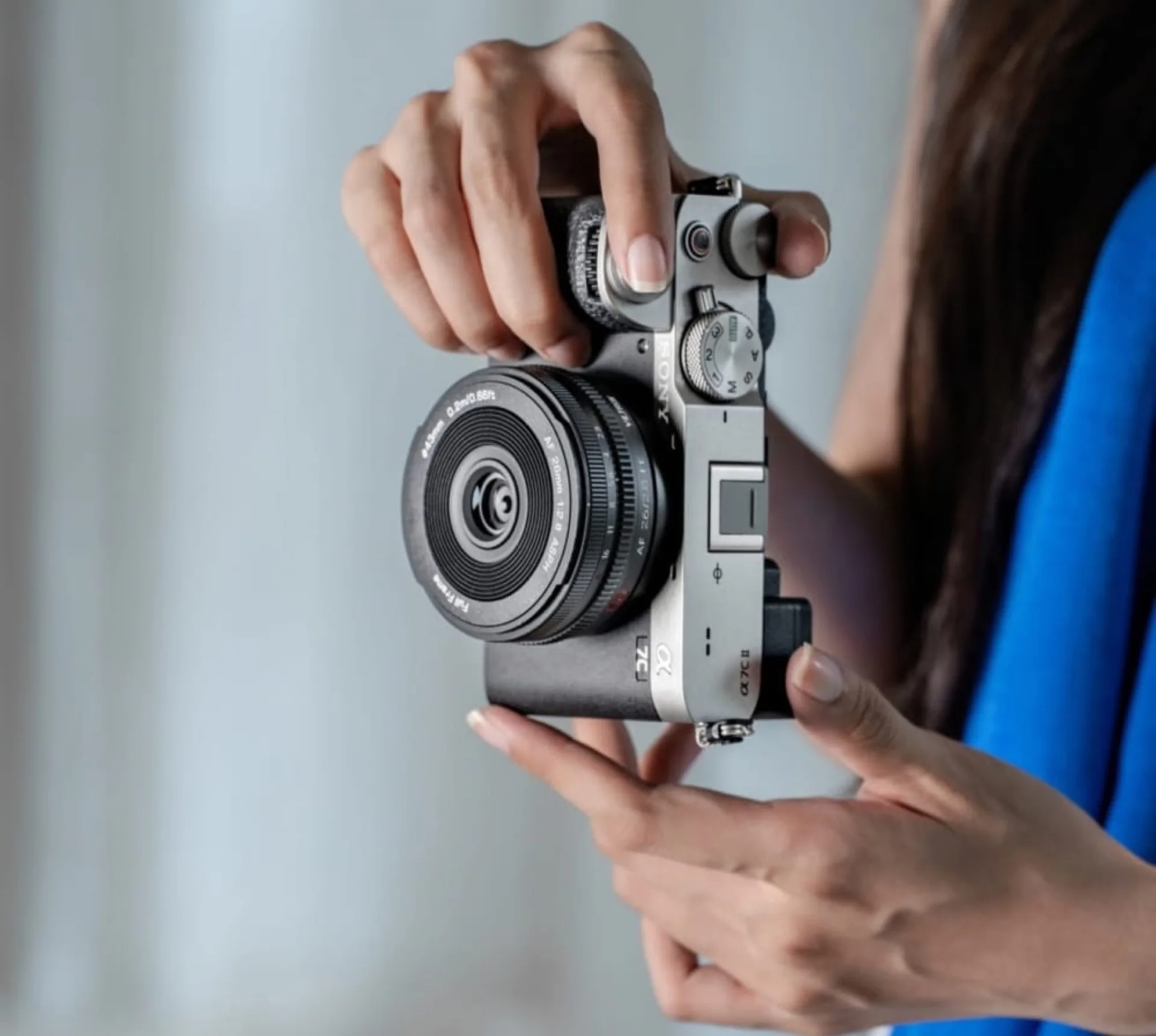 Objectif pancake Viltrox AF 26mm f/2.8 EVO en montures Sony E et Nikon Z
