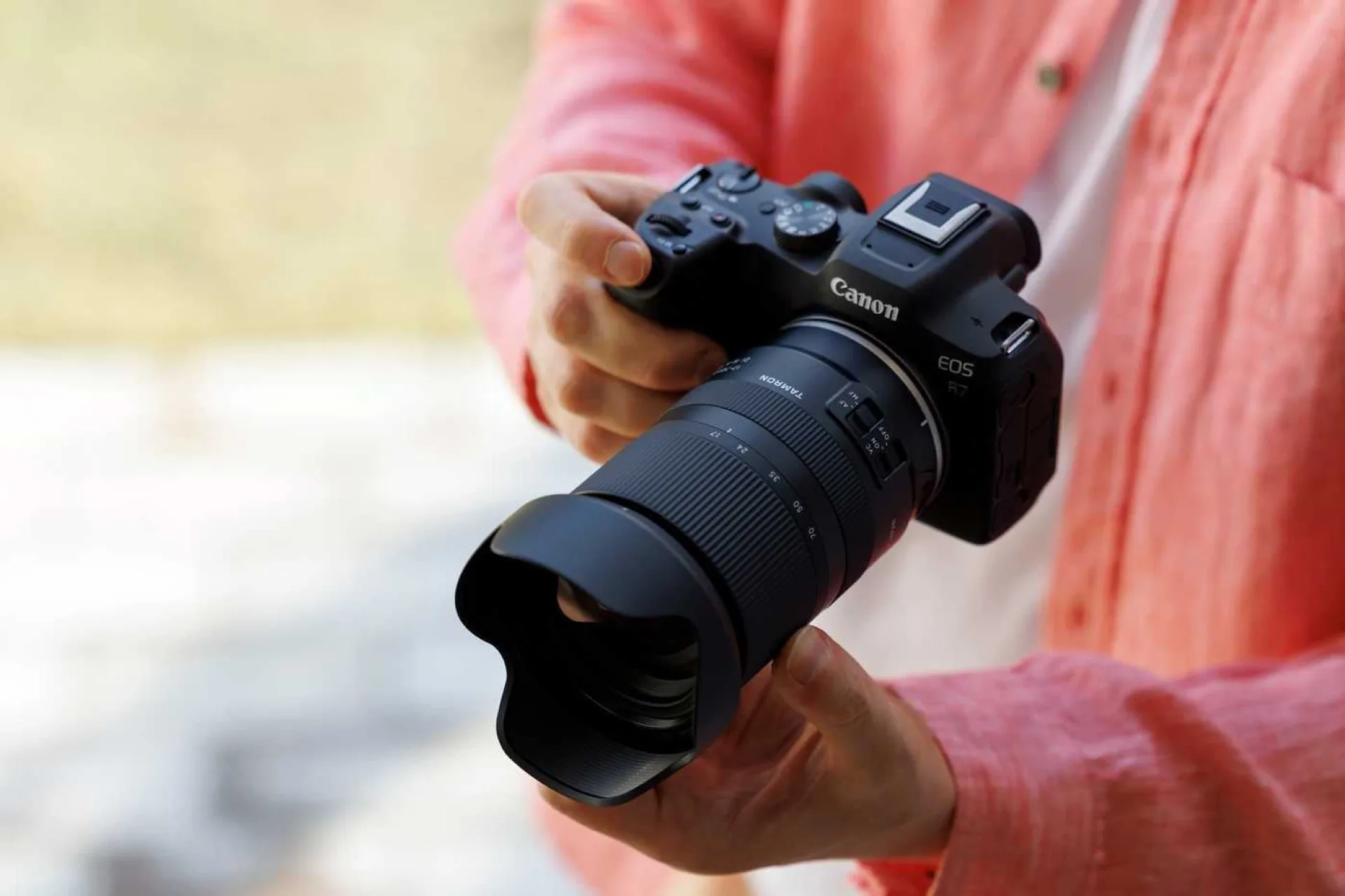 Objectif Tamron 17-70mm f/2.8 Di III-A VC RXD en monture Canon RF